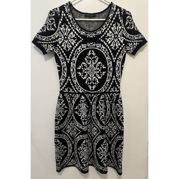 Fit & Flare Sweater Dress Womens Black Tan Short Sleeve Romeo + Juliet Couture M - Picture 1 of 5